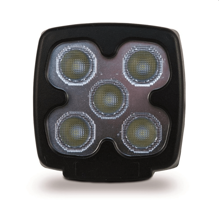 faros de trabajo led en el campo